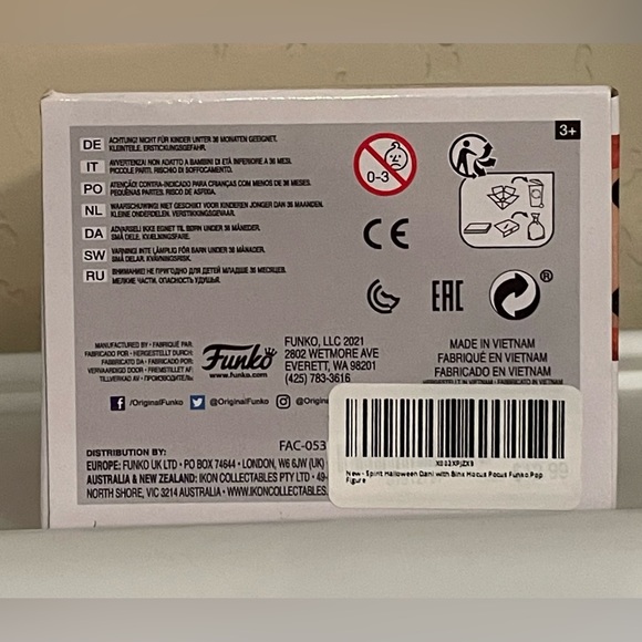 Spirit Exclusive Funko Pop Hocus Pocus Dani With Binx, #1069 - Picture 8 of 8